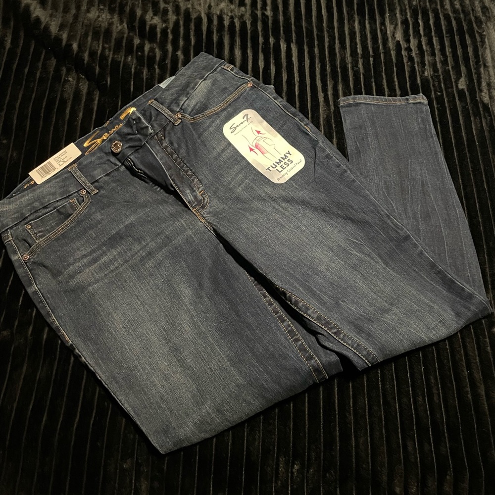 Dark Jeans